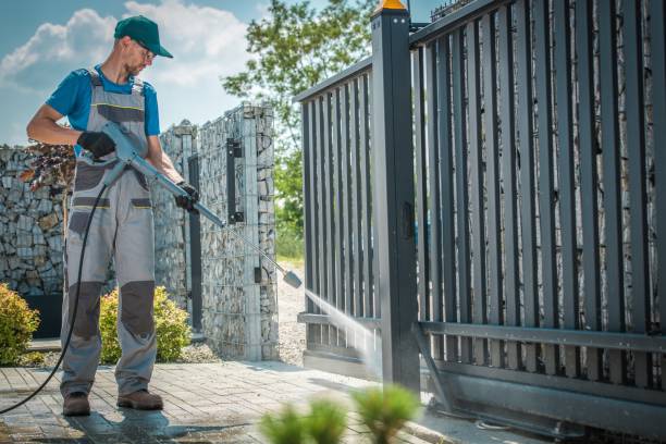 Animal Enclosure Cleaning in Melwood, MD